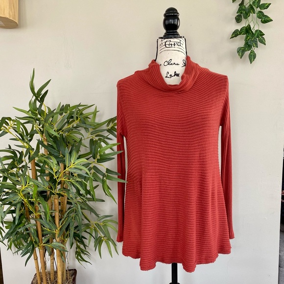 Free People Lover Rust Ribbed Split Back Pullover - Picture 2 of 8